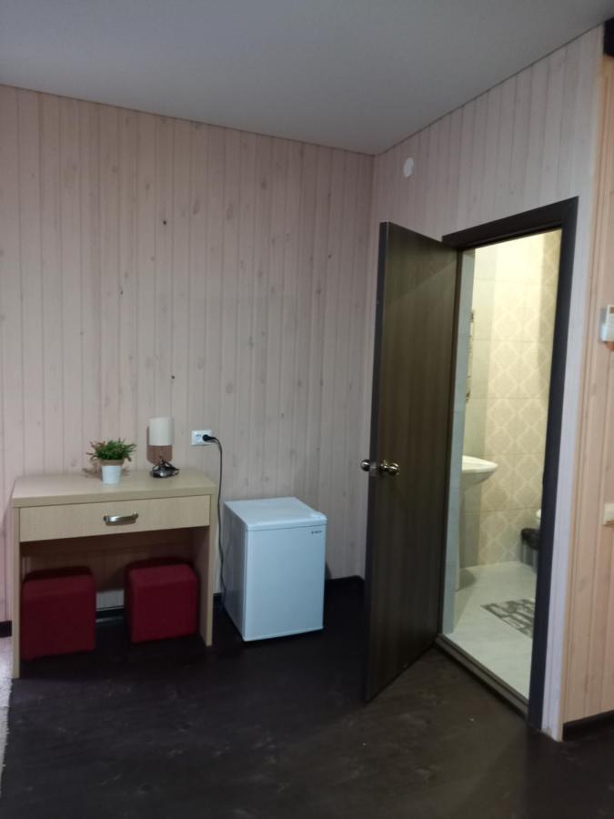 Гостевой Дом Фазенда Hotel Pizunda Exterior foto
