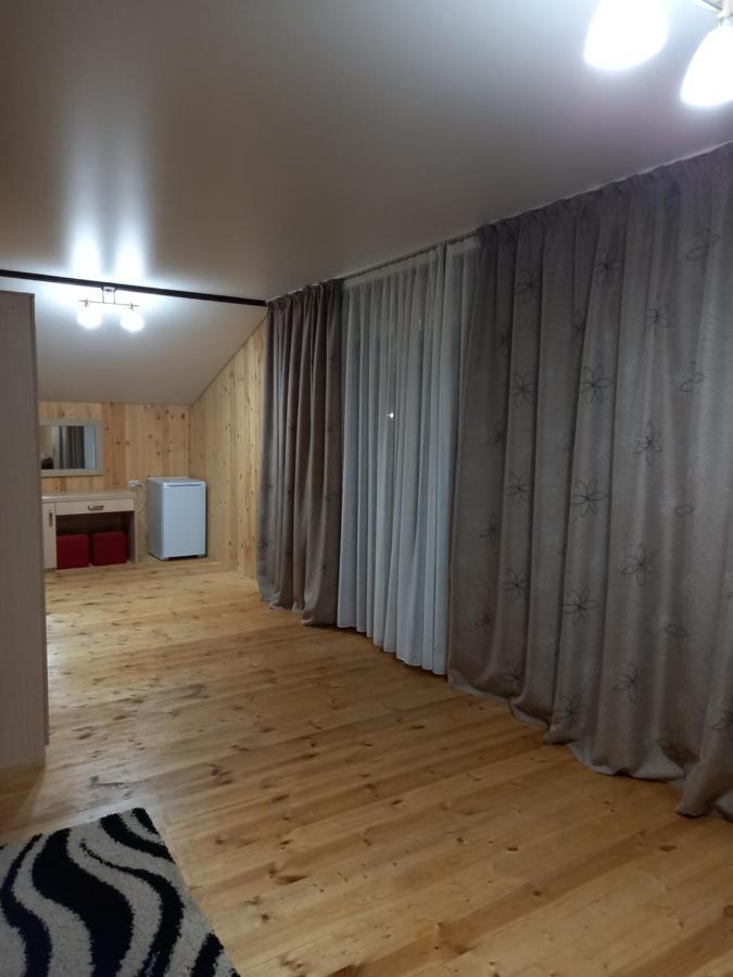Гостевой Дом Фазенда Hotel Pizunda Quarto foto